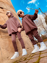 Load image into Gallery viewer, C O C A O